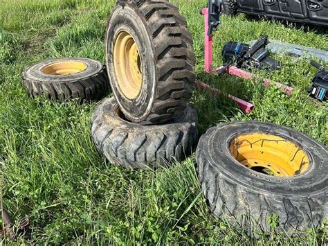 removing skid steer tires with foam